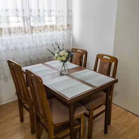 Apartment Lux